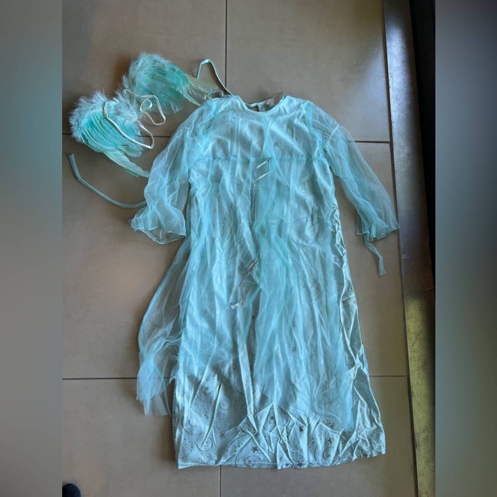 Angel costume